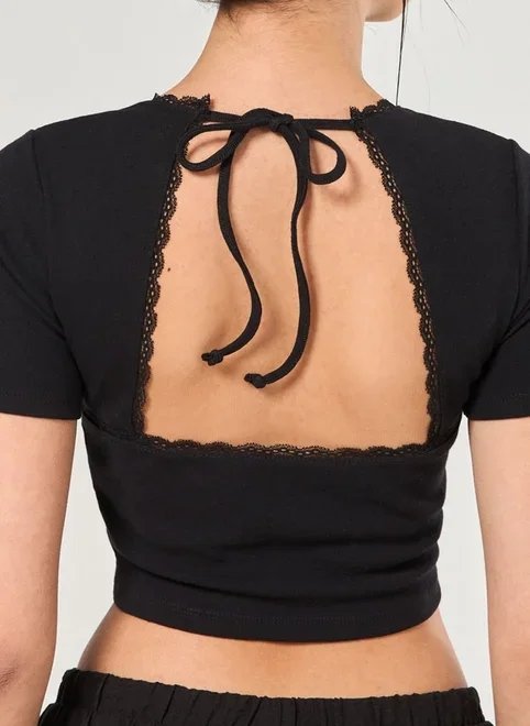 mini tee decote costas renda e bordado mini tee decote costas renda e bordado