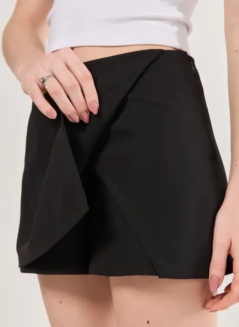 short saia alfaiataria transpassado short saia alfaiataria transpassado