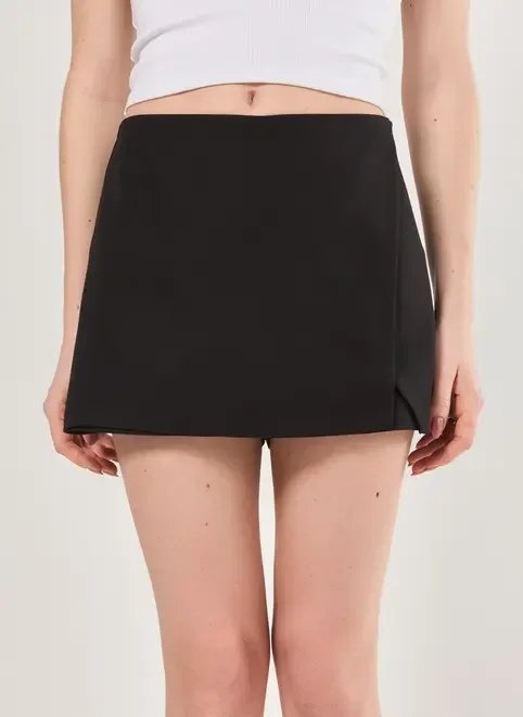 short saia alfaiataria transpassado short saia alfaiataria transpassado