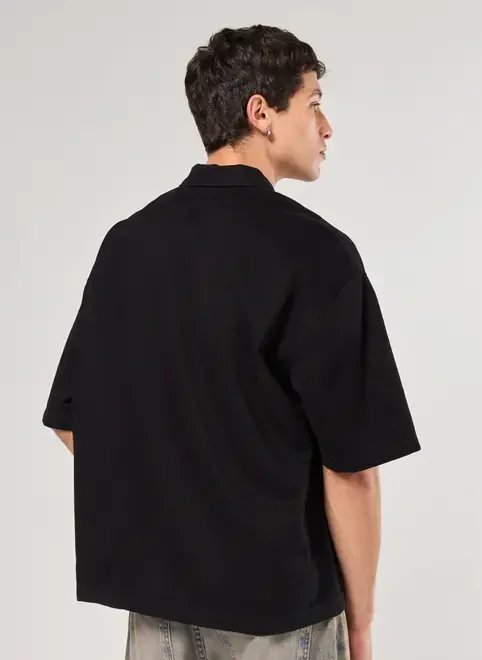 camisa box em sarja preta camisa box em sarja preta