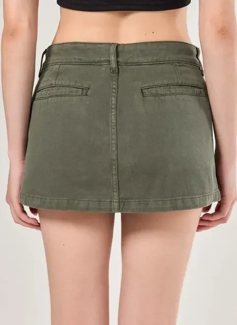 short saia sarja botão deslocado short saia sarja botão deslocado