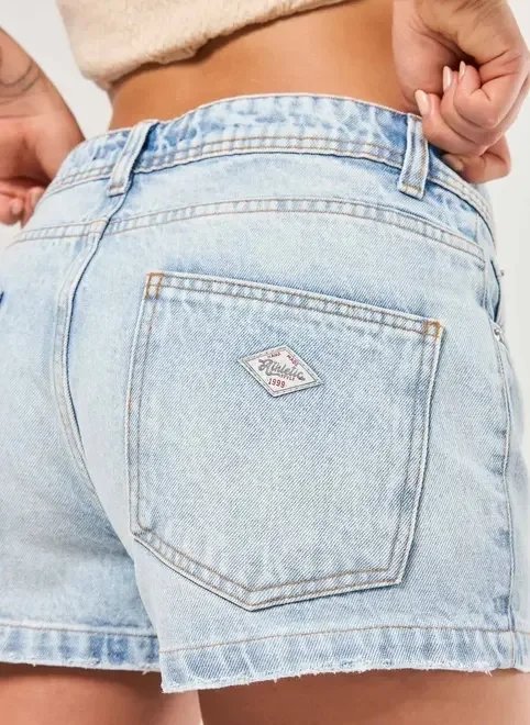 micro short jeans cintura baixa micro short jeans cintura baixa