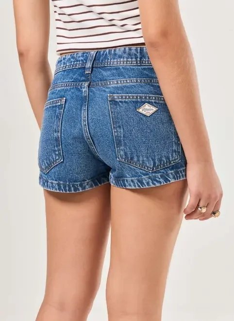 micro short jeans cintura baixa micro short jeans cintura baixa