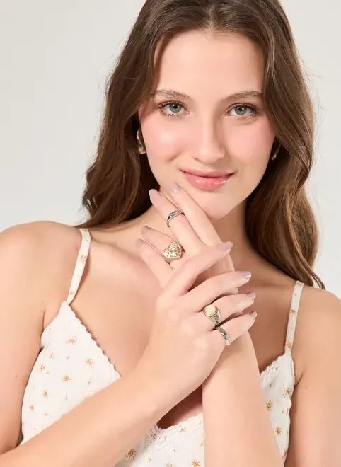 conjunto 4 anéis mix prateado e dourado conjunto 4 anéis mix prateado e dourado