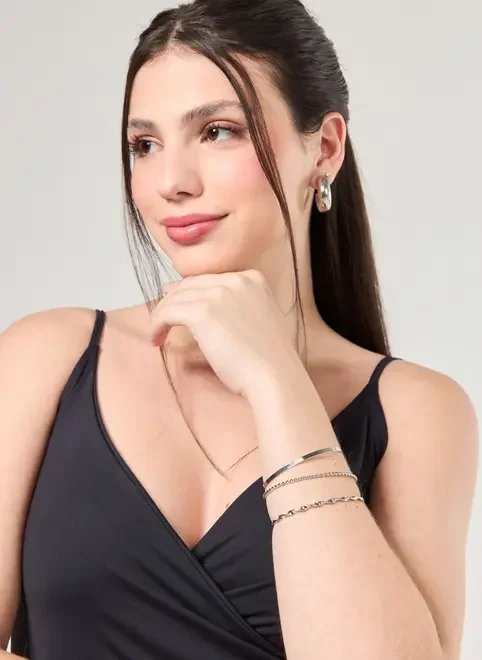 conjunto braceletes torcidos prateados conjunto braceletes torcidos prateados