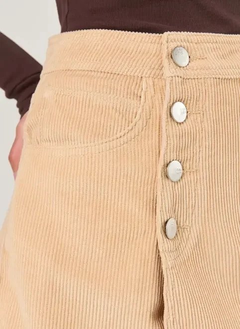 short saia veludo cotelê caqui short saia veludo cotelê caqui