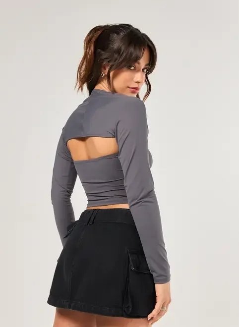 cropped poliamida com manguito cropped poliamida com manguito