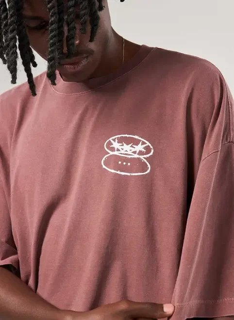 camiseta oversized cropped malhão estampa camiseta oversized cropped malhão estampa