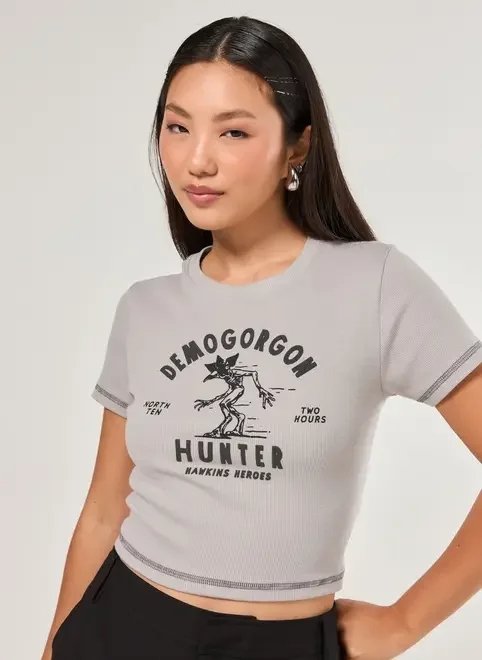 mini tee cinza stranger things mini tee cinza stranger things