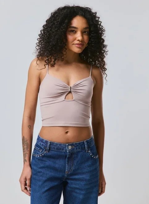 cropped poliamida detalhe prateado cropped poliamida detalhe prateado