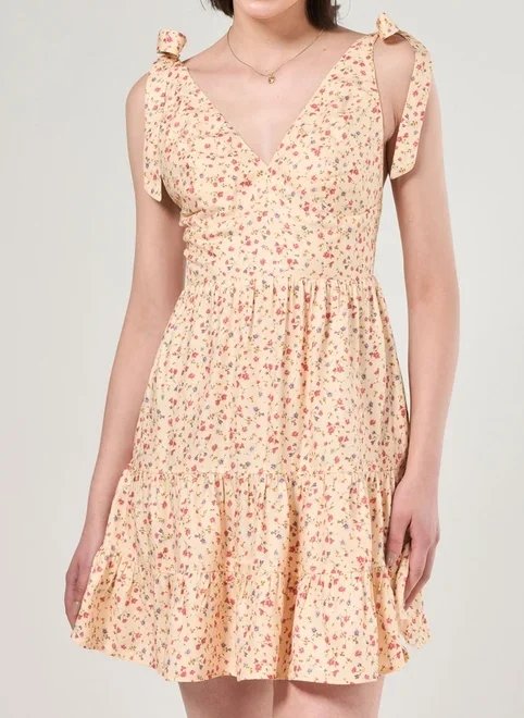 vestido laços amarelo manteiga florzinhas vestido laços amarelo manteiga florzinhas