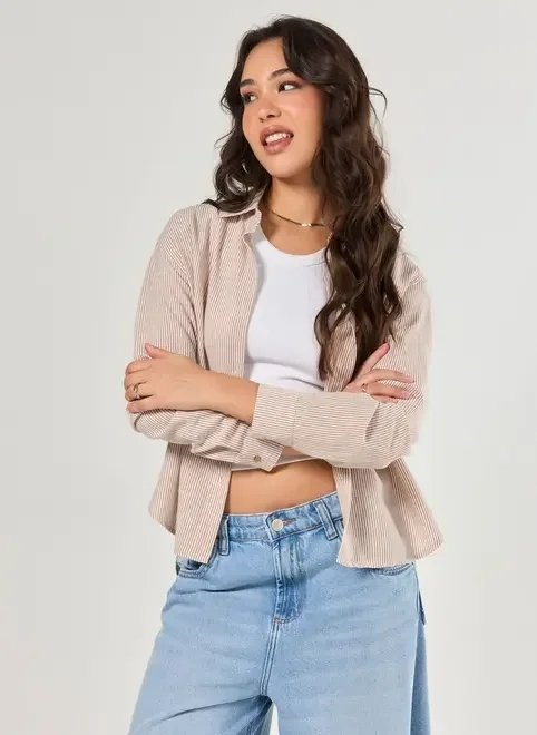 camisa oversized listrada camisa oversized listrada