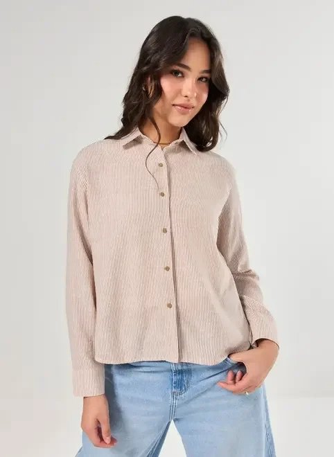 camisa oversized listrada camisa oversized listrada