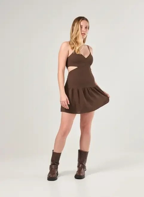 vestido curto recortes marrom vestido curto recortes marrom