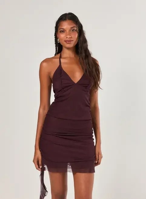 vestido curto em tule vinho vestido curto em tule vinho