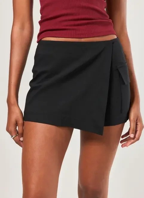 short saia preto bolso cargo short saia preto bolso cargo