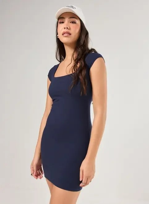 vestido curto em malha azul-marinho vestido curto em malha azul-marinho
