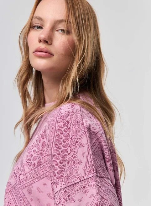 moletom rosa paisley moletom rosa paisley