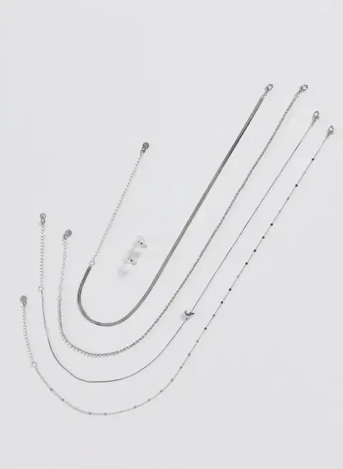 conjunto 1 brinco e 4 colares conjunto 1 brinco e 4 colares