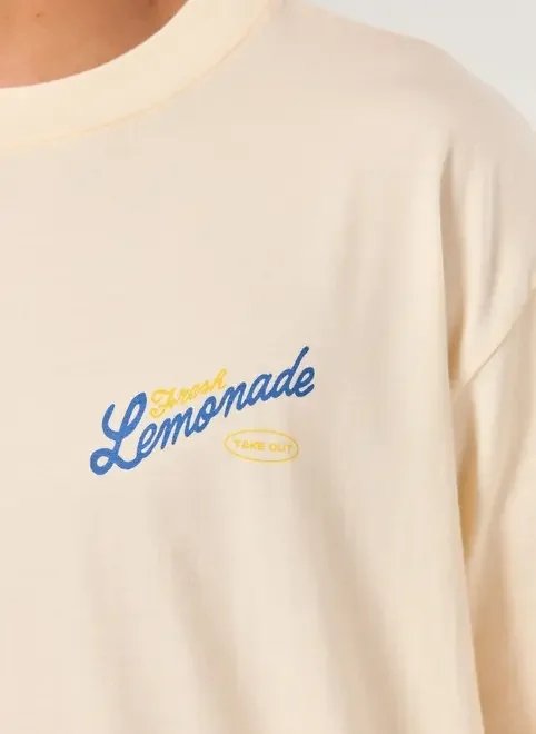 camiseta relaxed amarela lemonade camiseta relaxed amarela lemonade