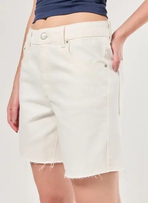 bermuda sarja off-white bermuda sarja off-white