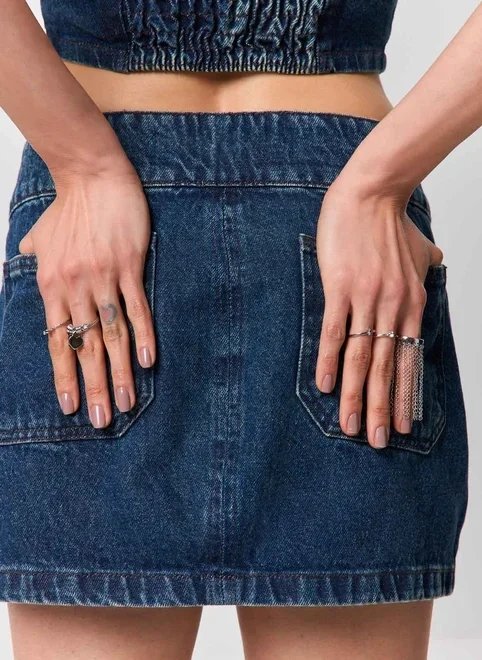 saia curta jeans escuro cós fivela saia curta jeans escuro cós fivela