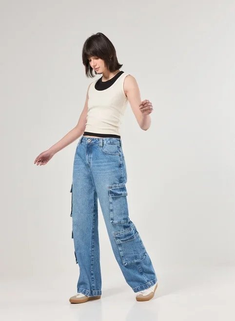 calça jeans wide leg bolsos cargo calça jeans wide leg bolsos cargo