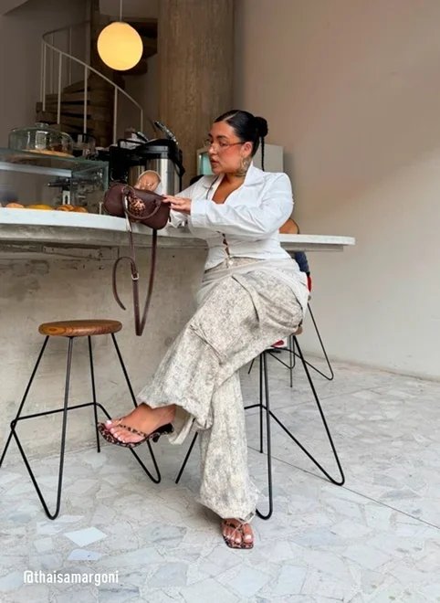 calça super wide leg cargo sarja estampada calça super wide leg cargo sarja estampada