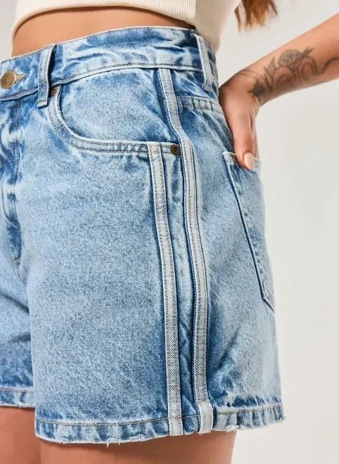 short jeans mom listras short jeans mom listras