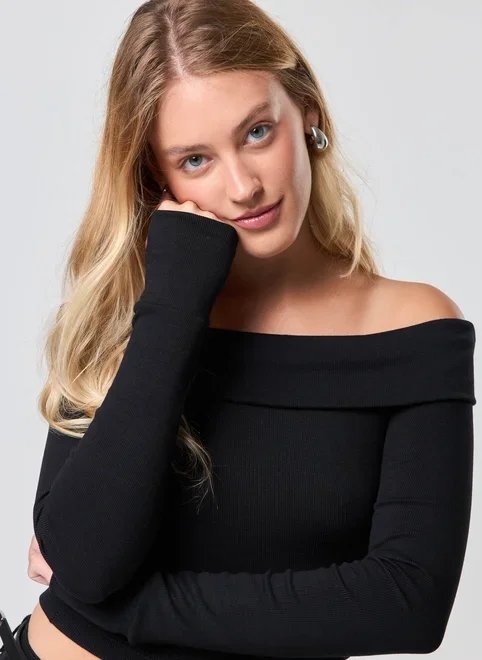 blusa ombro a ombro manga longa pala virada blusa ombro a ombro manga longa pala virada