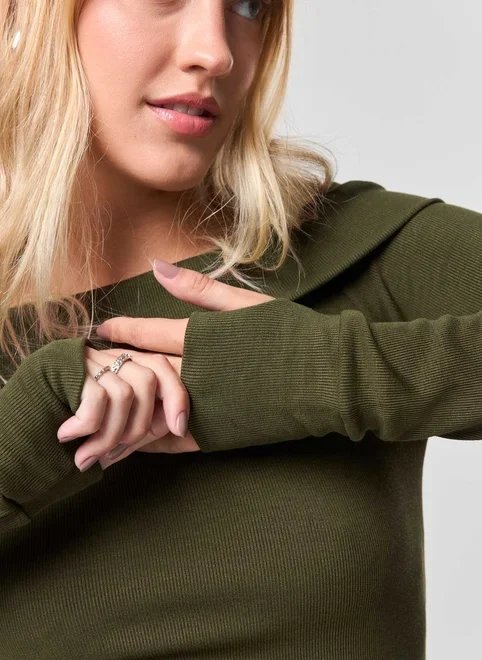 blusa ombro a ombro manga longa pala virada blusa ombro a ombro manga longa pala virada