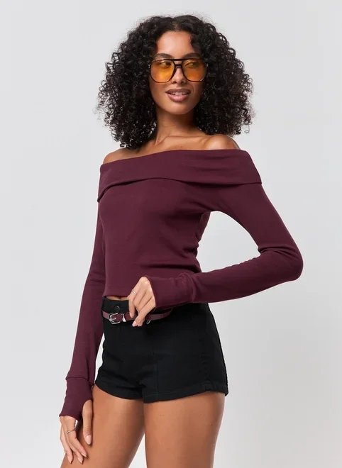 blusa ombro a ombro manga longa pala virada blusa ombro a ombro manga longa pala virada