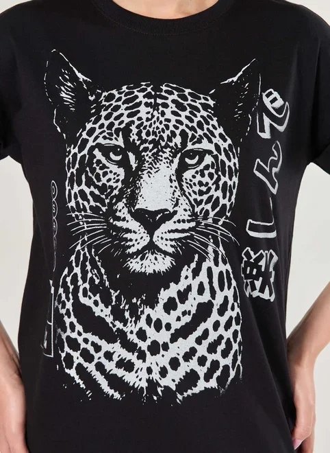 camiseta oversized preta onça camiseta oversized preta onça