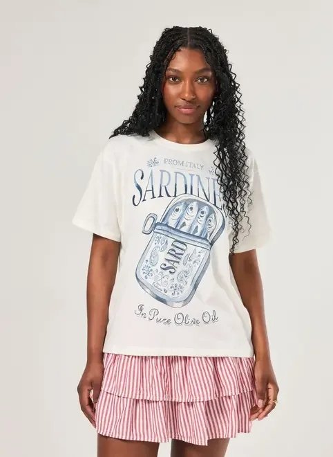 camiseta off-white estampa sardinha camiseta off-white estampa sardinha