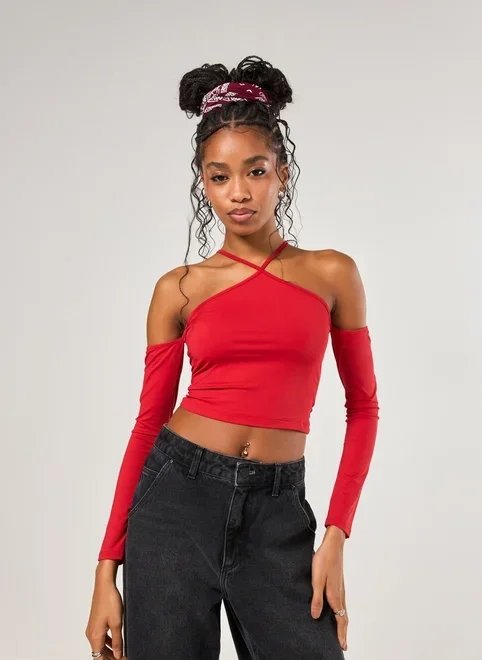 blusa poliamida vermelha ombros de fora blusa poliamida vermelha ombros de fora