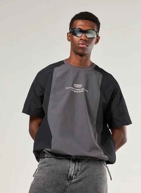 camiseta esportiva nylon com elástico camiseta esportiva nylon com elástico