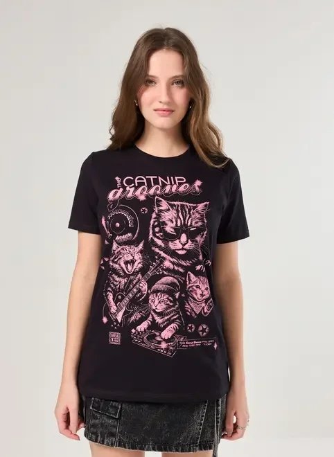 camiseta oversized preta banda gatos camiseta oversized preta banda gatos