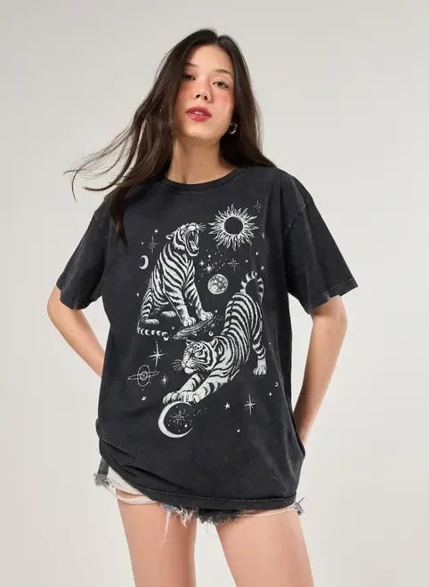 camiseta oversized tigre marmorizada camiseta oversized tigre marmorizada