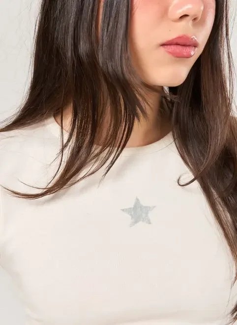 blusa estrela com amarração nas costas blusa estrela com amarração nas costas