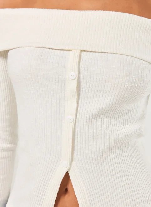 blusa manga longa pala virada botões blusa manga longa pala virada botões