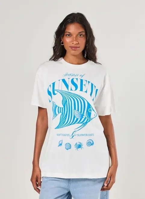 camiseta oversized off-white peixe camiseta oversized off-white peixe
