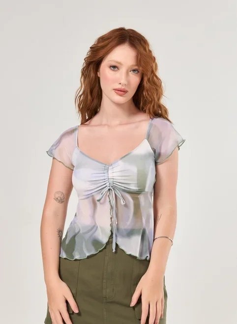 blusa tule estampa manchada blusa tule estampa manchada