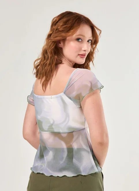 blusa tule estampa manchada blusa tule estampa manchada