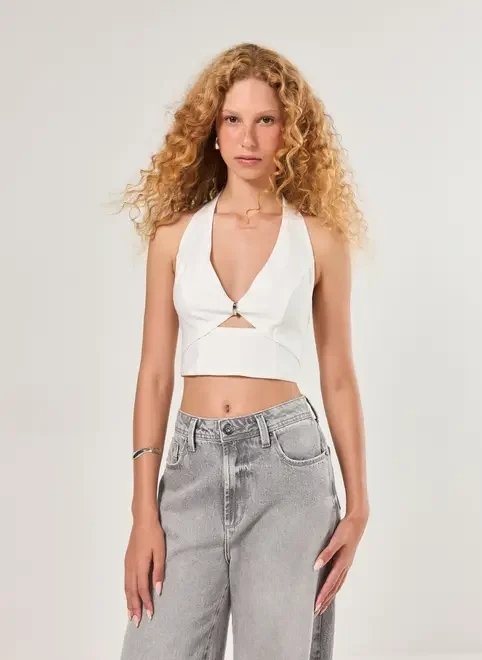 blusa off-white recortes e aviamento blusa off-white recortes e aviamento