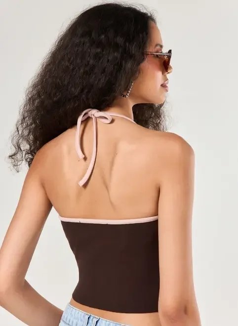 blusa frente única em tricô marrom blusa frente única em tricô marrom