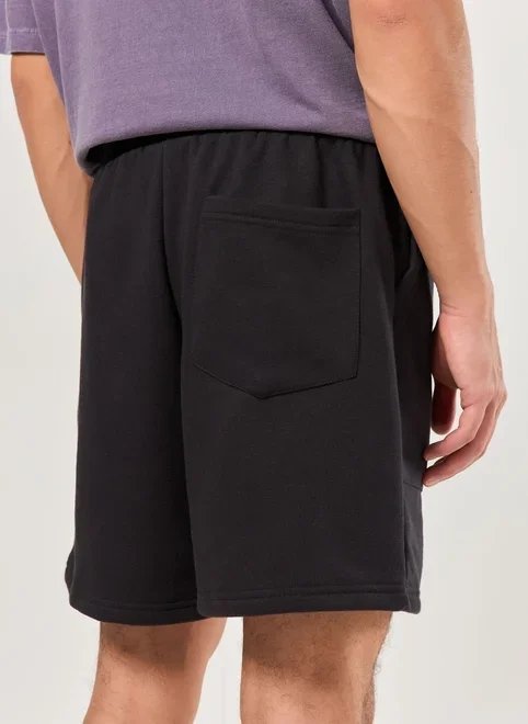 bermuda moletinho preta costuras marcantes bermuda moletinho preta costuras marcantes