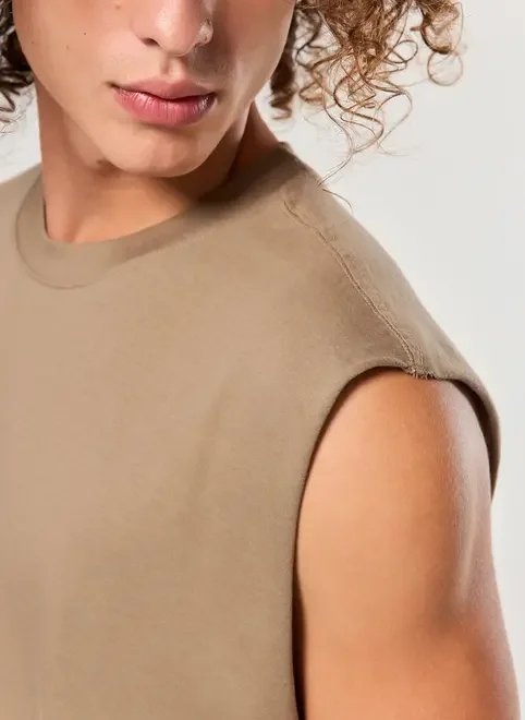 regata sleevless box lisa regata sleevless box lisa