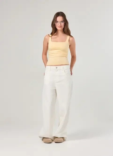 regata justa em tom pastel regata justa em tom pastel