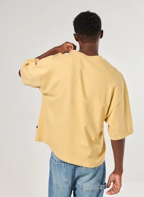 camiseta oversized cropped amarela camiseta oversized cropped amarela