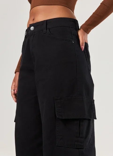 calça wide leg cintura média cargo calça wide leg cintura média cargo